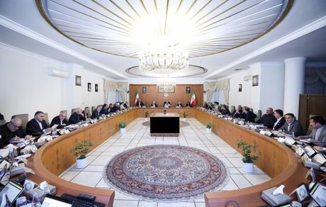 ضرب الاجل رئیس جمهور به خودروسازان