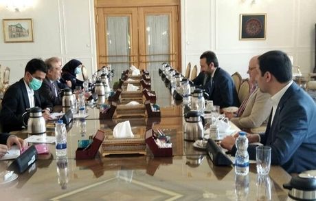 درخواست ایران از صلیب سرخ برای تلاش جهت رفع تحریم‌های سوریه و یمن