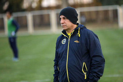 قلعه‌نویی: شهامت دارم می گویم ببخشید اما فدراسیون با فحاش ها چه برخوردی می‌کند؟