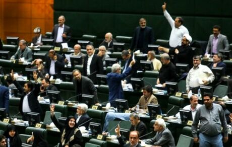
تعریف بی‌غیرتی از زبان «آقای نامزد»!
