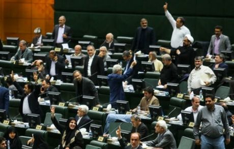 
تعریف بی‌غیرتی از زبان «آقای نامزد»!
