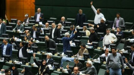 
تعریف بی‌غیرتی از زبان «آقای نامزد»!
