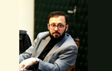 بازی با دم شیر 