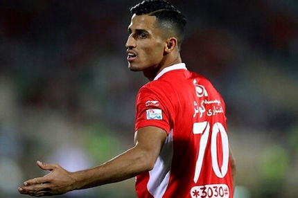 لطف ناظر بازی پرسپولیس به علی علیپور!