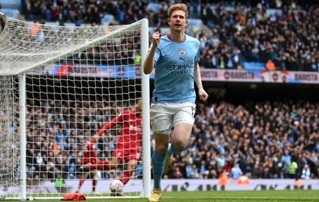 منچستر سیتی، لیورپول را در هم کوبید