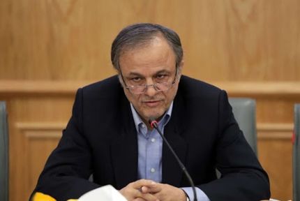 ۴۵۰ هزار دستگاه خودرو در کشور توسط واسطه‌ها انبار شده است