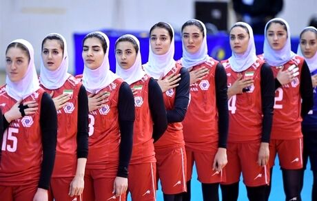 توجیه عجیب فدراسیون والیبال درباره عدم بازگشت تیم بانوان: نمی‌دانستیم نحوه برگزاری مسابقات تغییر کرده است!