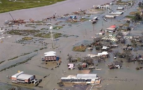 جان باختن ۳۰ پاکستانی در بارش شدید باران