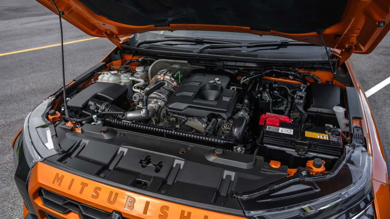 میتسوبیشی L200 /Triton