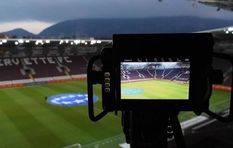 قرارداد میلیارد دلاری لیگ برتر برای حق پخش