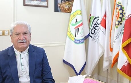 سن مصرف دخانیات به دوران دبیرستان رسید