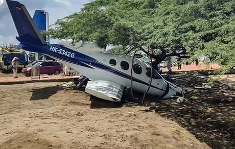 سقوط هواپیمای امدادی در غرب آمریکا، ۵ کشته در پی داشت