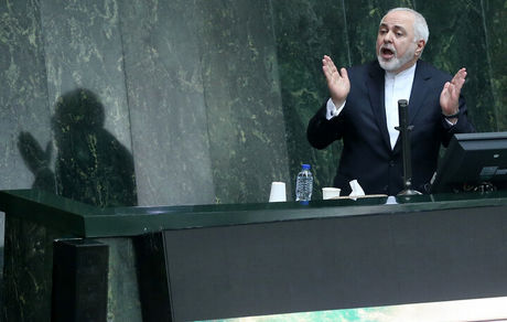 ظریف: سیاست خارجی حوزه دعوای گروهی و جناحی نیست/ برجام سند افتخار ایران است 