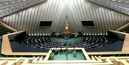 مجلس با اولویت بومی‌گزینی در استخدام‌ها موافقت کرد