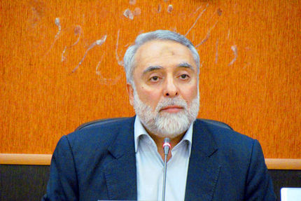 رجبی‌دوانی: اظهارات روحانی درباره پیامبر اسلام تحریف مسلمات است/ برای توجیه سیاست‌های غلط از پیامبر مایه می‌گذارند
