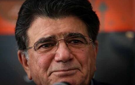 محمدرضا شجریان دچار کم‌خونی شده است/ ادامه مراقبت ویژه