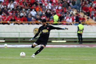 بیرانوند گل خورد اما رکورد زد