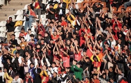 برد فولاد یحیی مقابل ملوان بحران زده