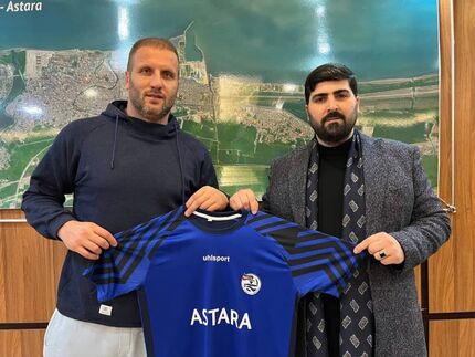 یک پرسپولیس بجای یک استقلالی سرمربی شهرداری آستارا شد
