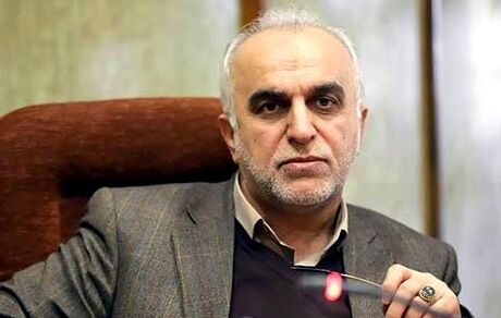 دژپسند: سرمایه‌گذاران بازار سرمایه حوصله به خرج دهند