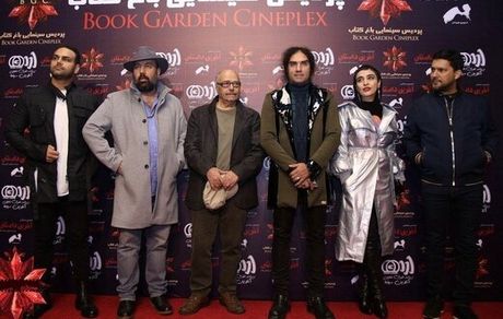 از شکلک حامد بهداد تا خنده پانته‌آ بهرامی در اکران مردمی «آخرین داستان»