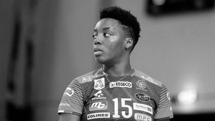 والیبالیست ۱۸ ساله ایتالیایی از پنجره هتلی در ترکیه افتاد و جان باخت