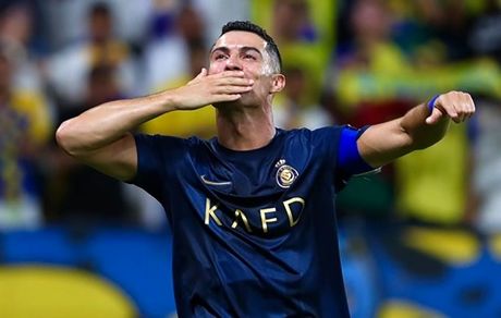 سیمکارت بدون فیلتر برای کریس رونالدو در سفر به ایران!