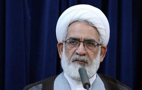 دادستان‌ کل کشور: عشوه‌گری زنان، کشف حجاب و حضور زنان در ورزشگاه‌ها، برنامه دشمن است