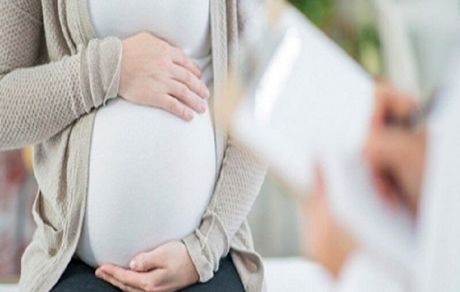 انتشار بروشور آموزشی «راهنمای حمایت روانی–اجتماعی از زنان باردار در شرایط جنگی»