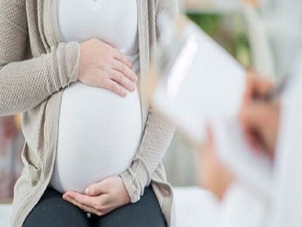 انتشار بروشور آموزشی «راهنمای حمایت روانی–اجتماعی از زنان باردار در شرایط جنگی»