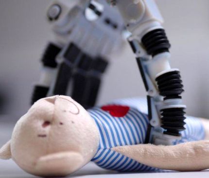 یک شرکت بریتانیایی، ربات خانهدار میسازد