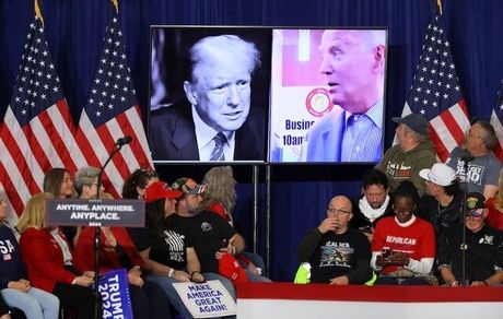 ترامپ پیشتاز ایالات حساس آمریکا