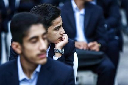 رشد۱۰ برابری خطرپذیری دانش‌آموزان