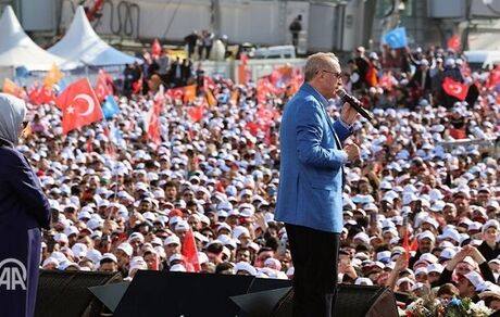 در میتینگ انتخاباتی اردوغان در استانبول، ۱.۷ میلیون نفر شرکت کردند