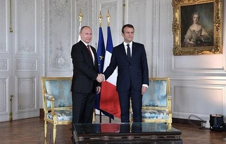 ماکرون خواستار تمدید آتش‌بس در شمال سوریه شد