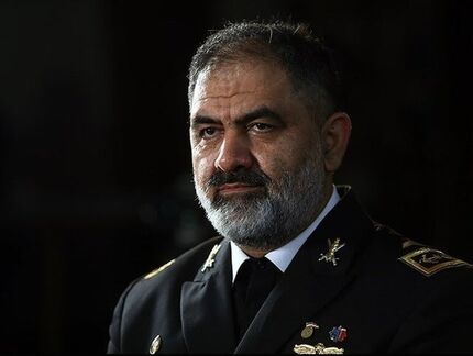 هشدار فرمانده نیروی دریایی ارتش به ناوگروه هواپیمابر آبراهام لینکلن