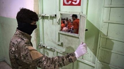 
ترکیه: کردها ۸۰۰ داعشی را در تل‌ابیض آزاد کردند
