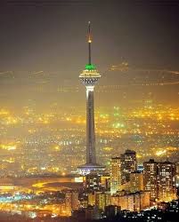 بازدید رایگان دانشجویان از برج میلاد همزمان با روز دانشجو