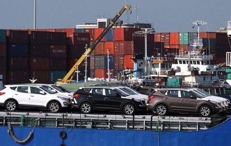 امسال، ۲۰ هزار خودرو وارد کشور شده است