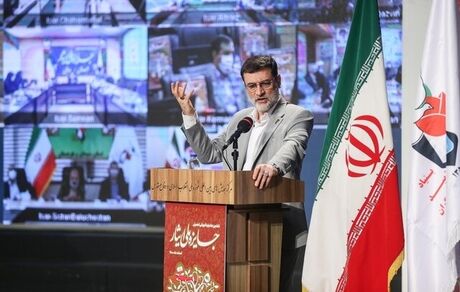 رئیس بنیاد شهید: شاهد عدم همکاری برخی دستگاه‌ها در اجرای قوانین ایثارگری هستیم