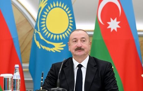 الهام علیاف از لغو محدودیتها بر ترانزیت کالاها به ارمنستان خبرداد