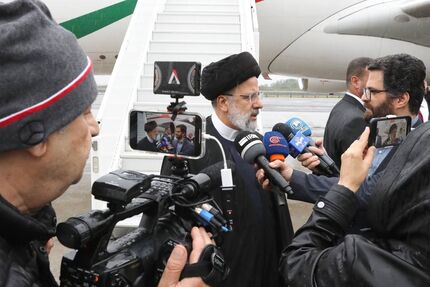 رئیسی: ملت بزرگ ایران در مبارزه با تبعیض و بی‌عدالتی و فساد حرف برای گفتن دارد
