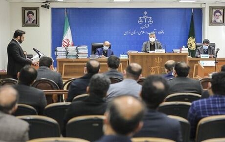نهمین جلسه دادگاه شرکت کروز؛ بیش از هزار سکه رشوه تا حمل ارز قاچاق با چمدان