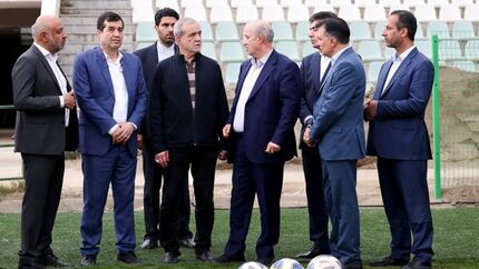 بازدید رئیس جمهور از مرکز ملی فوتبال