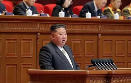 رهبر کره شمالی: فروپاشی کامل کره جنوبی ممکن است