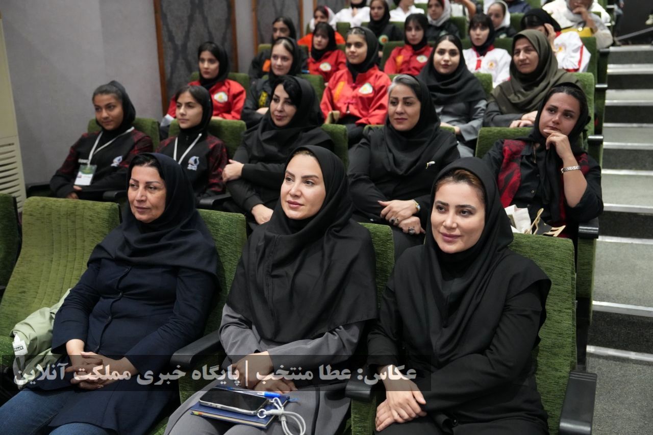 هفتمین المپیاد استعدادهای برتر ورزش کشور در رشته روئینگ دختران
