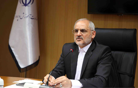 توضیحات وزیر آموزش و پرورش درباره ارائه اینترنت رایگان به دانش‌آموزان