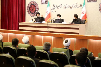 آیت الله رییسی: انسجام و همدلی مسوولان راهکار حل مشکلات کشور است