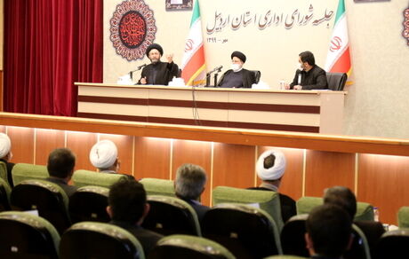 آیت الله رییسی: انسجام و همدلی مسوولان راهکار حل مشکلات کشور است