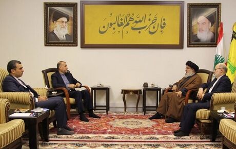 دیدار وزیر خارجه ایران با سیدحسن نصرالله